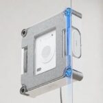 محتویات جعبه ربات شیشه‌شور اکوواکس WINBOT W2S
