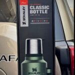 فلاسک استنلی Classic Vacuum با دستگیره تاشو و ظرفیت بالا