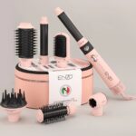 دیفیوزر فر ست EN-4133PRO در حال استفاده روی موهای فر