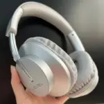جعبه و بسته‌بندی هدفون Level On Pro با لوگوی Samsung
