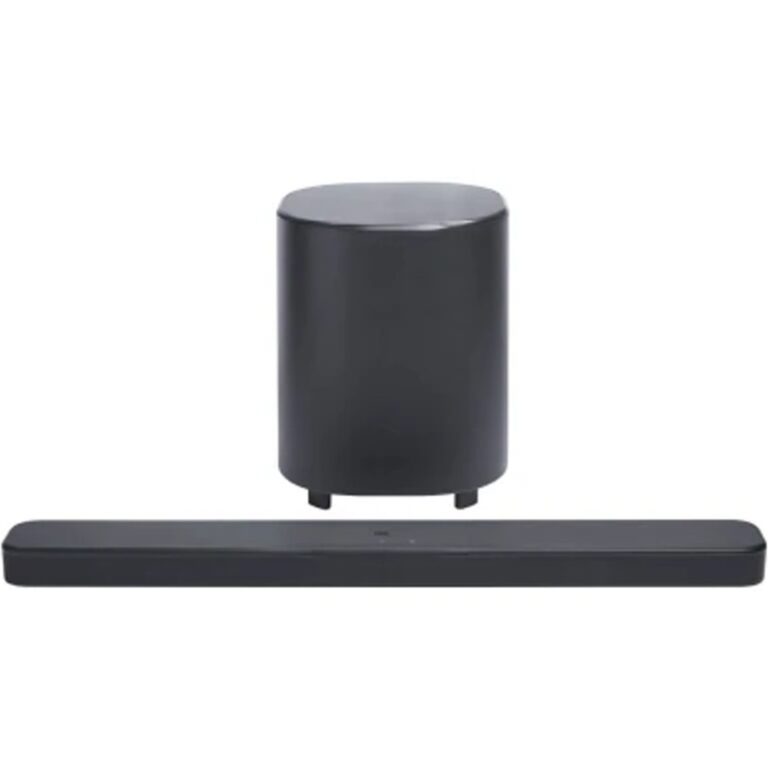 ساندبار JBL Bar 500 MK2 با ساب‌ووفر بی‌سیم در کنار تلویزیون