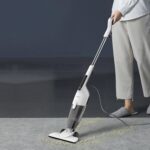 نمای جانبی جارو برقی شیائومی مدل DX120C در حالت ایستاده