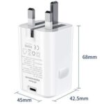 پاور اداپتور همراه power adapter ۶۴۰۰ میلیآمپر کنار گوشی موبایل